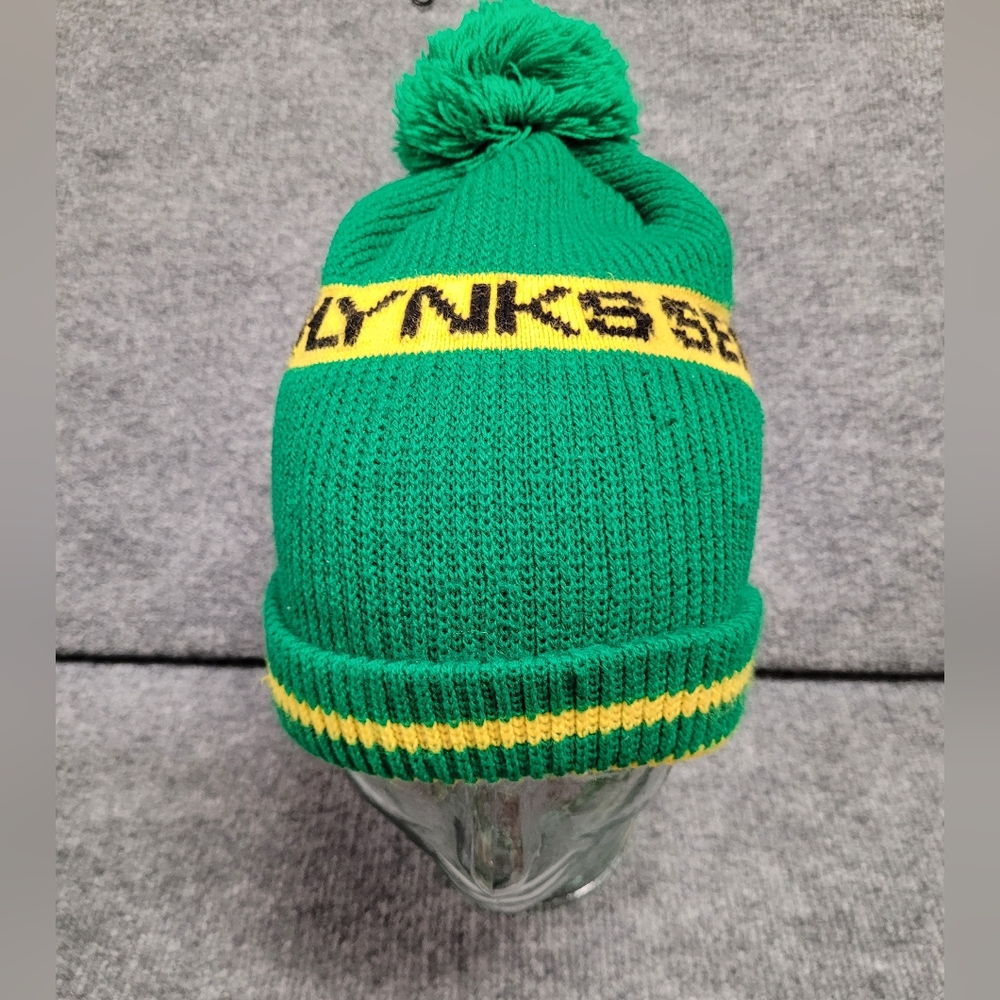 Vintage Lynks Seeds Green and Yellow Pom-Pom Beanie